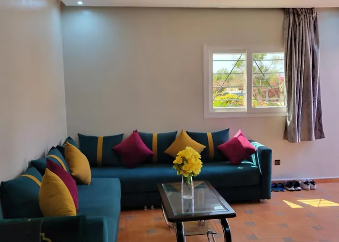 Imi Ouaddar Apartment Just Steps From The Beach